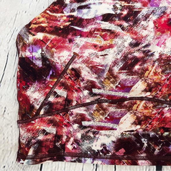 Lululemon Everlux and Mesh Cropped Tank Urbantricity Multi/Dark Terracotta Sz 6 - Picture 5 of 14